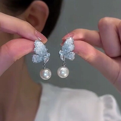 水晶蓝色蝴蝶珍珠耳饰女小众