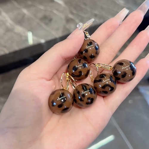 豹纹百搭耳饰小众设计