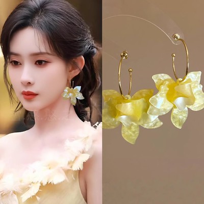 孟子义同款法式黄色花朵耳钉