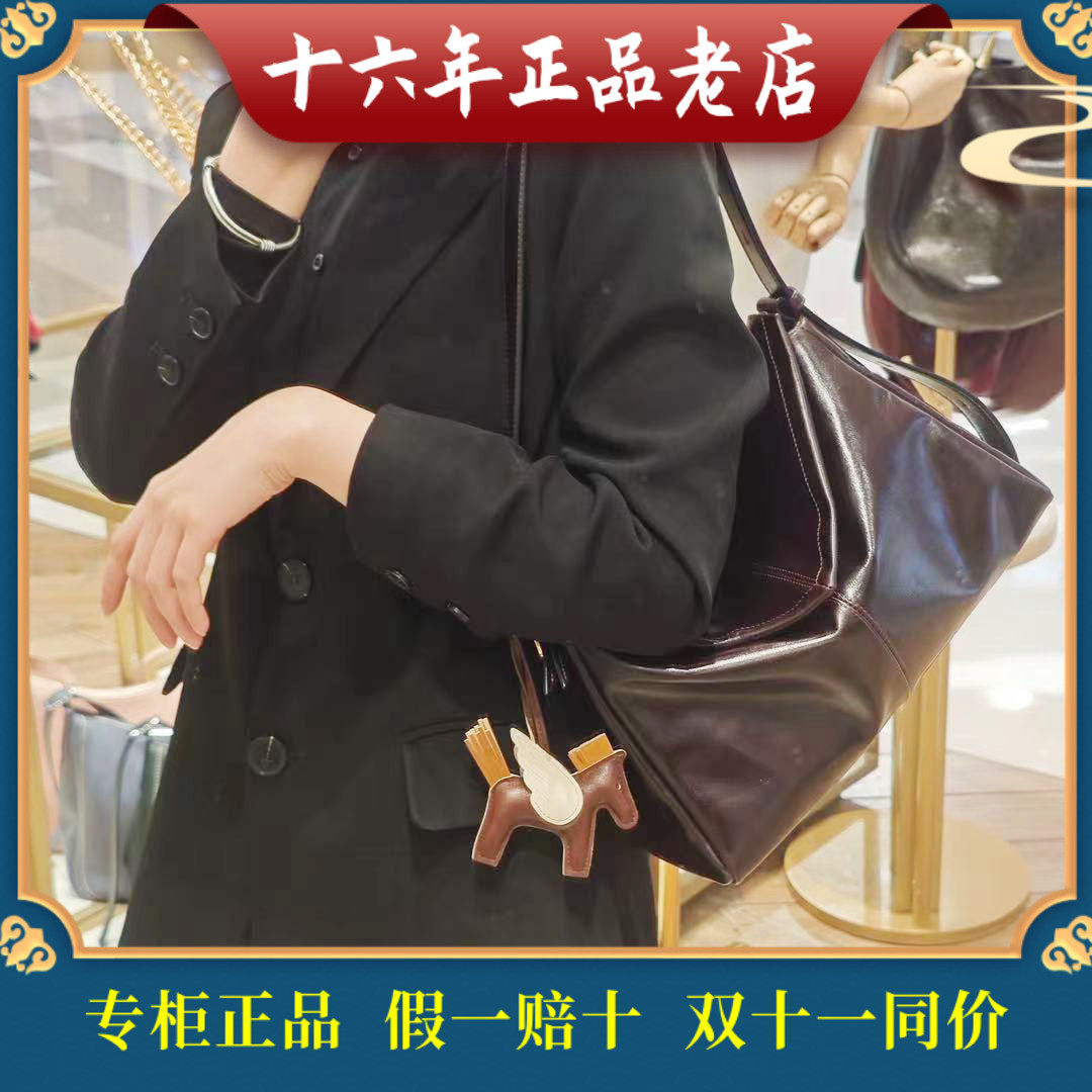 迪桑娜女包2025新款真皮 包 单肩斜跨 腋下包 HOBO包 8251011701