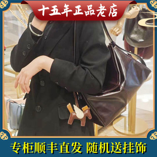 迪桑娜女包2025新款真皮 包 单肩斜跨 腋下包 HOBO包 8251011701