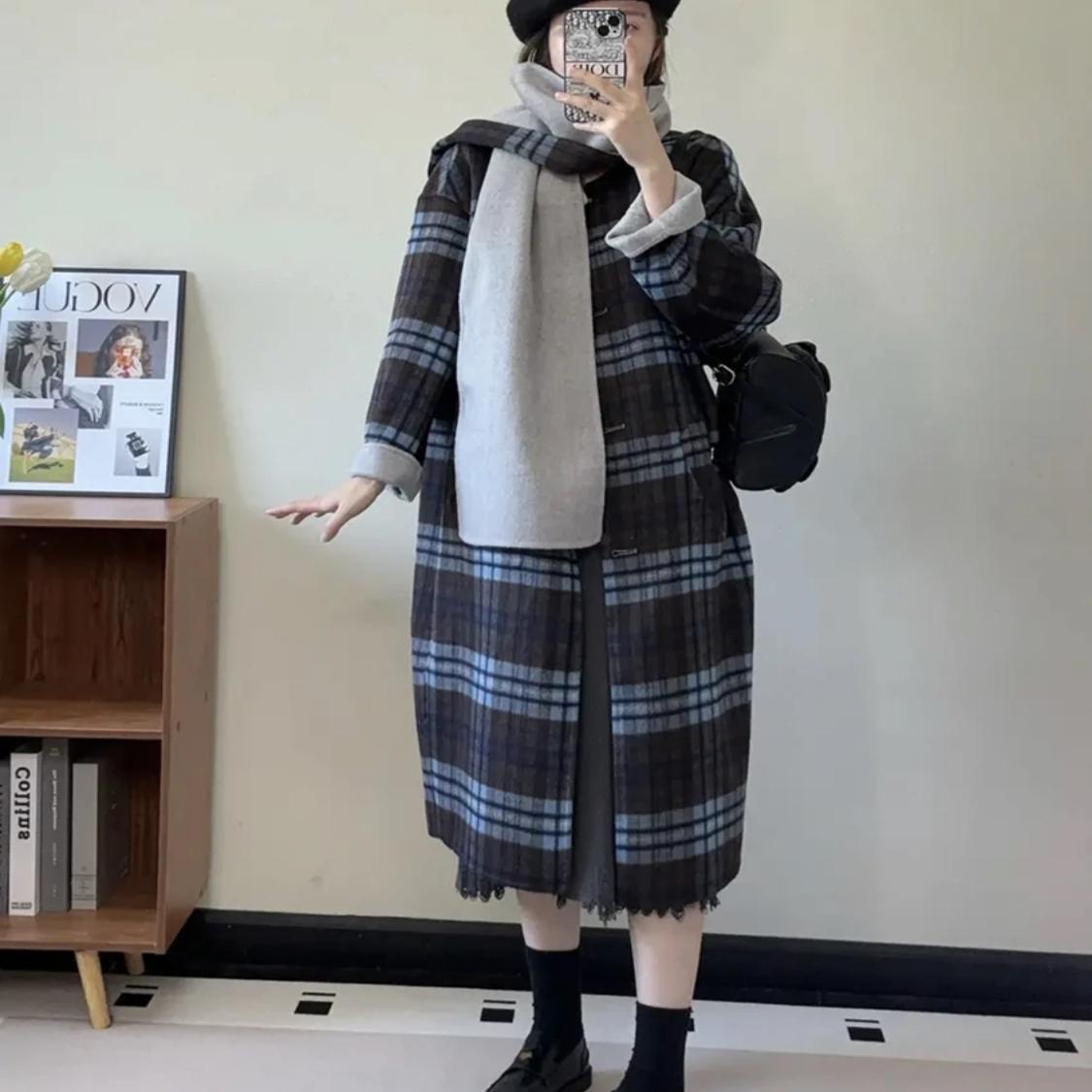 新款气质两面穿格子毛呢外套