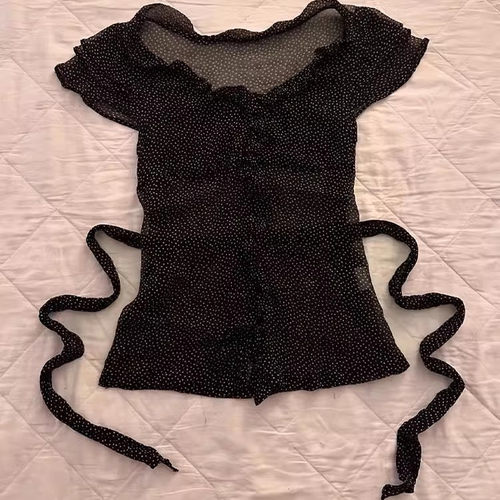 怒推！外贸单品质，韩系复古波点收腰短袖上衣女时尚洋气漂亮气质