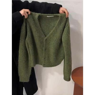 巨推荐！濮院浣熊绒软糯复古橄榄绿色V领针织开衫毛衣外套女秋冬