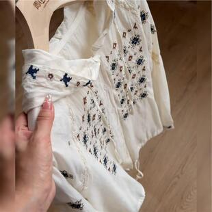 独特气质薄款 被惊艳到了 新款 女春季 棉麻上衣 民族风刺绣连帽衬衫