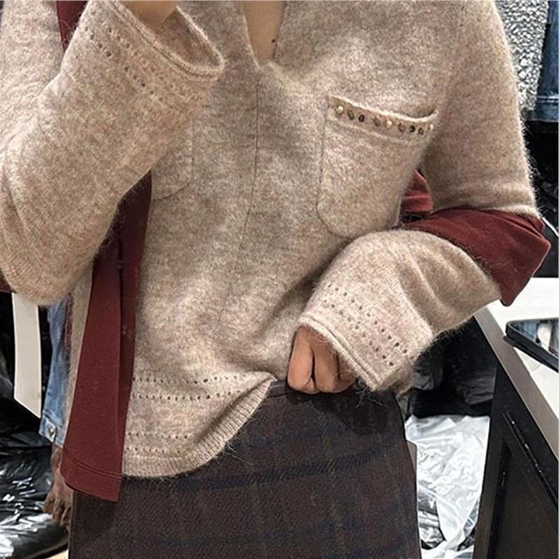 巨好看的韩系轻熟上衣浅咖色钉珠针织衫毛衣外套女秋冬慵懒高级感