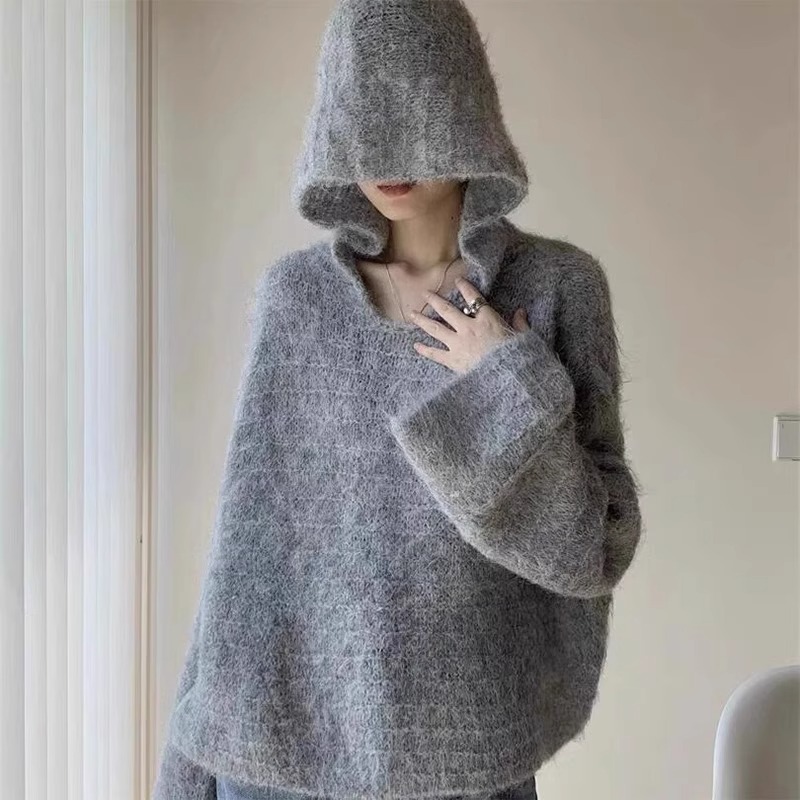 早秋穿搭外搭上衣灰色连帽马海毛针织衫慵懒高级感宽松套头毛衣冬