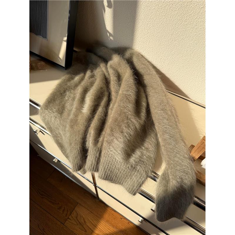 CHAO级！老钱风咖绿色拉毛羊绒毛衣女冬季慵懒软糯套头针织衫