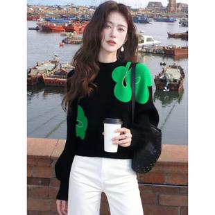 秋冬氛围感穿搭上衣韩系小众不撞款软糯慵懒风黑色印花针织毛衣女