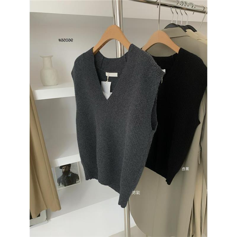 本期TOP.1推荐！法式复古宽松外穿v领叠穿坎肩针织马甲背心女春秋