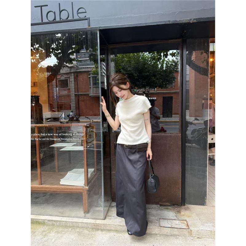 怒推！外贸单品质，秋冬新款百搭显瘦纯色圆领短袖羊毛马甲小衫女