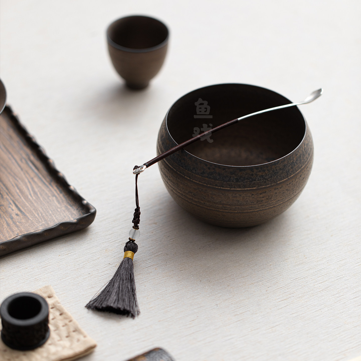 鱼戏窑变铁釉粗陶建水茶盂家用复古茶渣缸茶废水盂渣桶茶洗杯洗,餐饮具,茶台废水/渣桶,淘宝优惠券,粉丝福利购,淘宝优惠卷