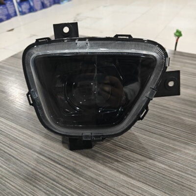 欧马可雾灯总成厂家直供