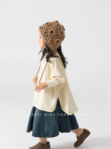 Детская шерстяная красная зимняя демисезонная вязаная шапка