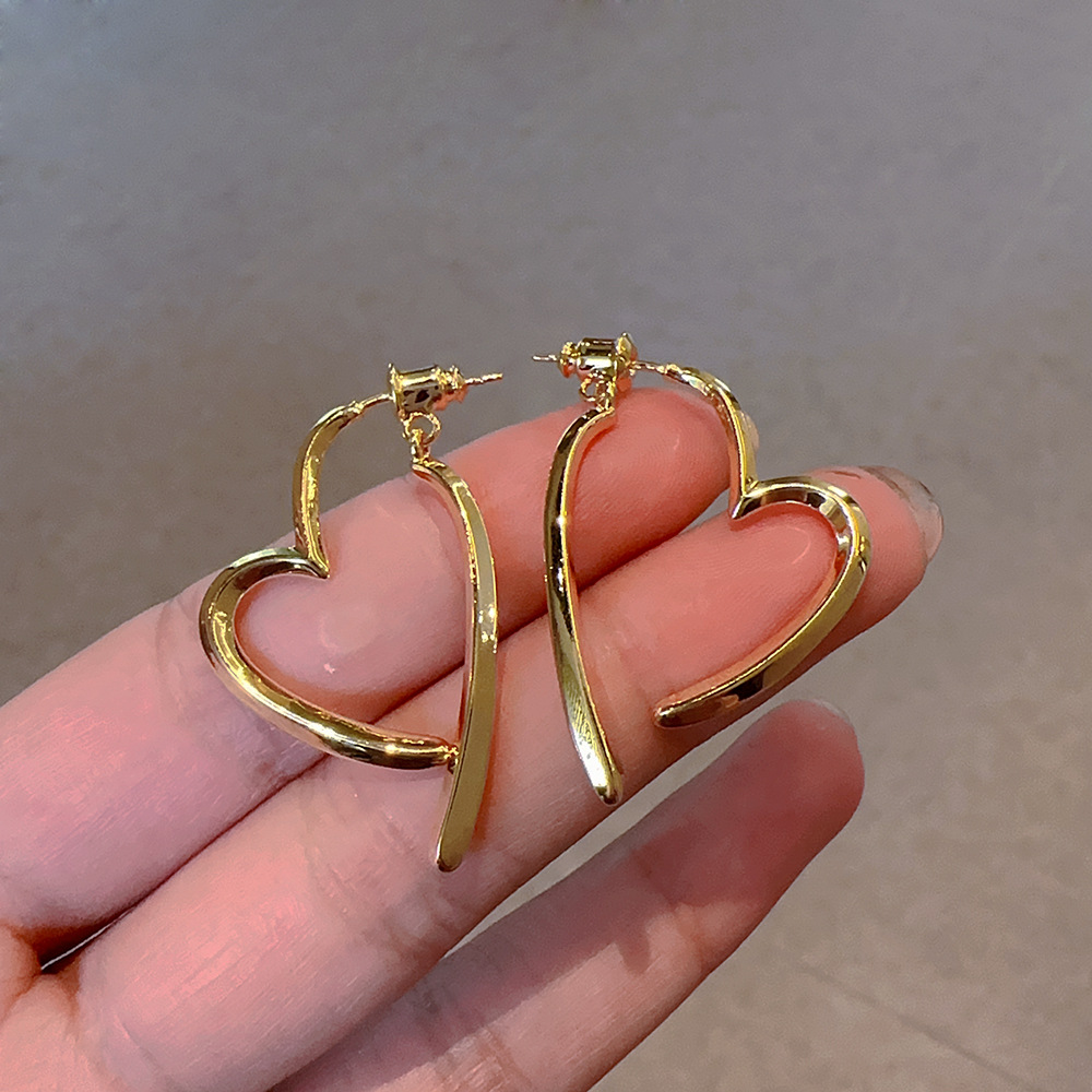 S925纯银针后挂式爱心耳环2023年新款潮网红气质耳钉女简约时尚