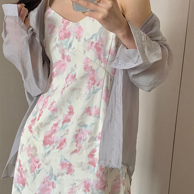 玩腻 法式茶歇碎花吊带裙女夏季韩版首要显瘦时尚减龄气质连衣裙