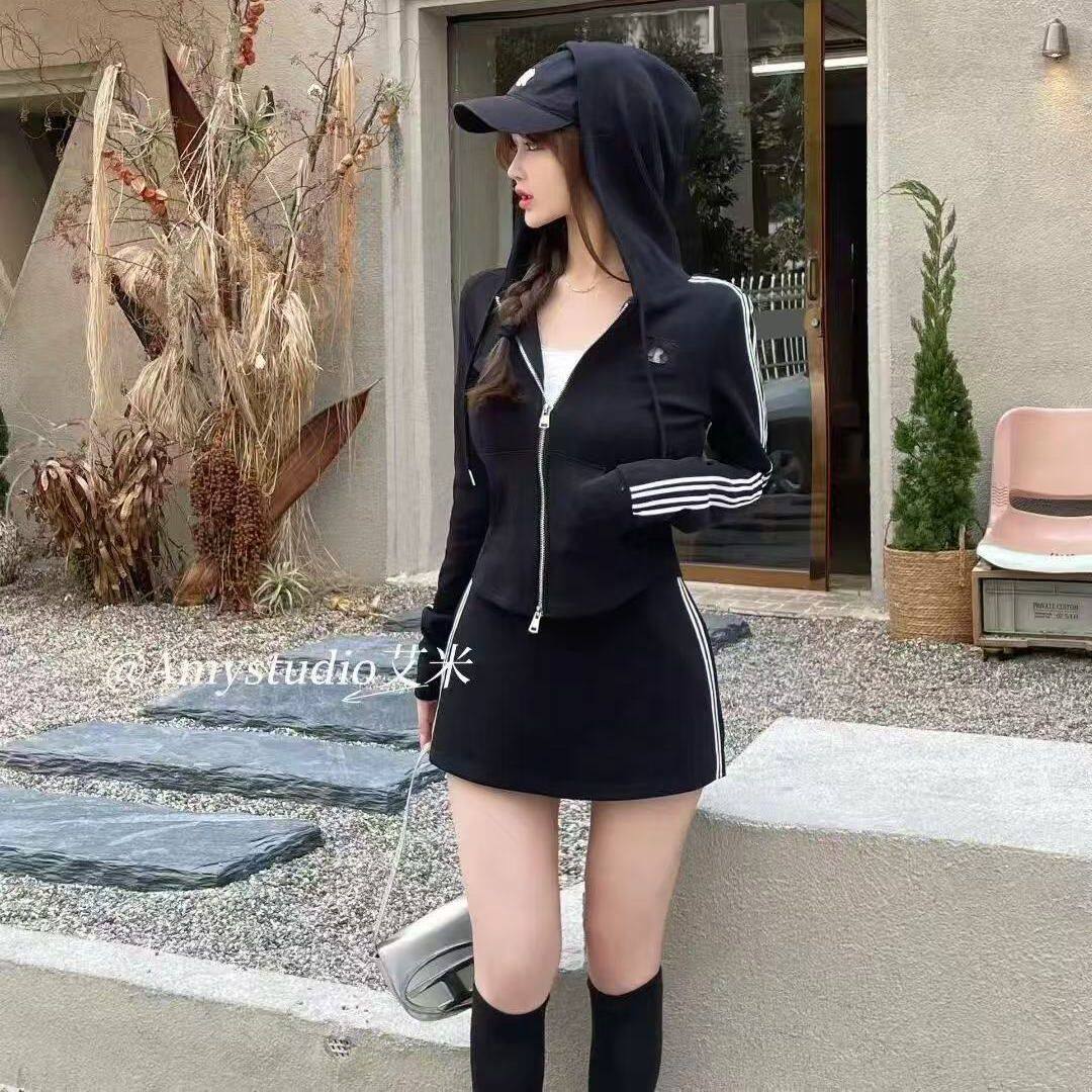 纯欲春秋黑色韩版刺绣连帽卫衣女收腰拉链外套百搭半身裙两件套