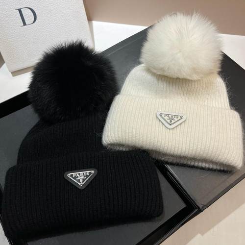 毛线帽三角标显脸小针织百搭秋冬