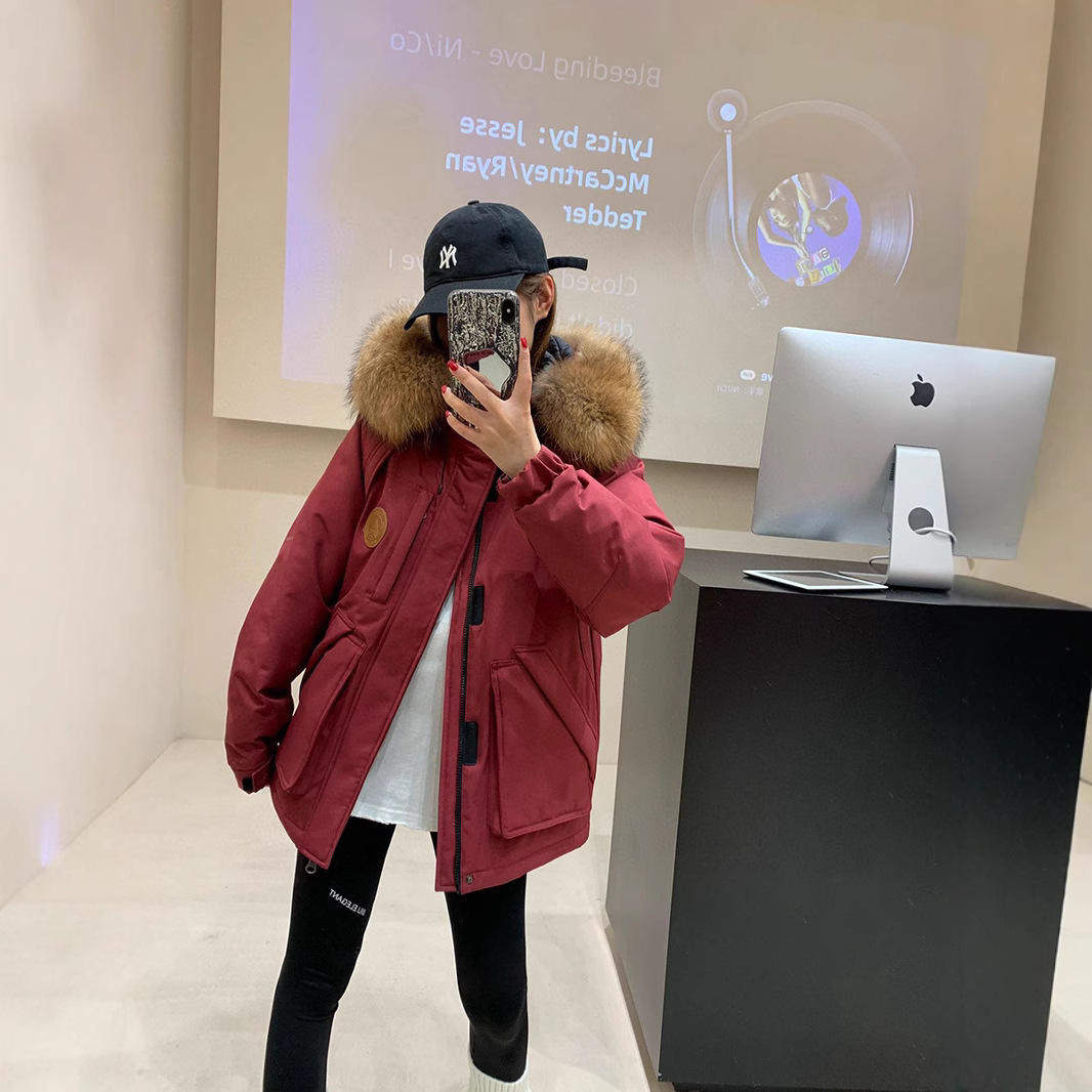 2025秋冬貉子大毛领工装羽绒服女短款时尚加厚情侣冲锋衣外套锦纶