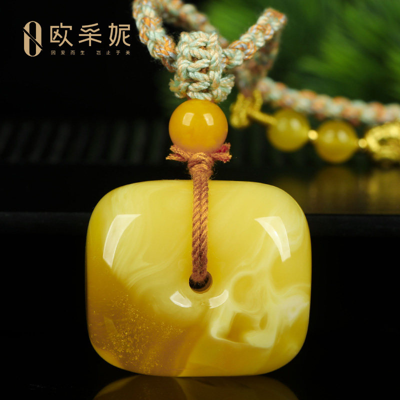 蜜蜡吊坠【珍藏平安方扣】天然原石琥珀白花满蜜挂坠项链孤品俄料