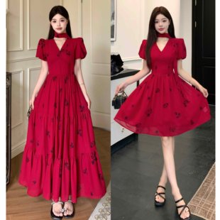 大码法式高级感红色V领连衣裙女夏季胖mm收腰显瘦气质A字中长裙子