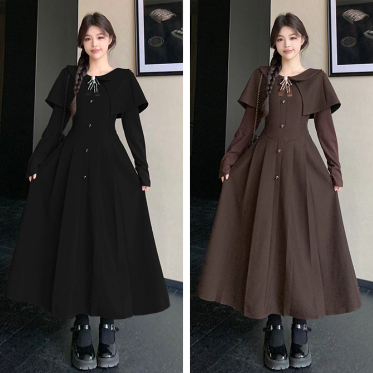 大码高级感气质斗篷披肩连衣裙女春秋胖mm韩系复古显瘦收腰长裙子