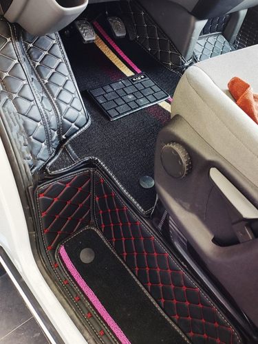 江铃福特全顺专用全包围脚垫