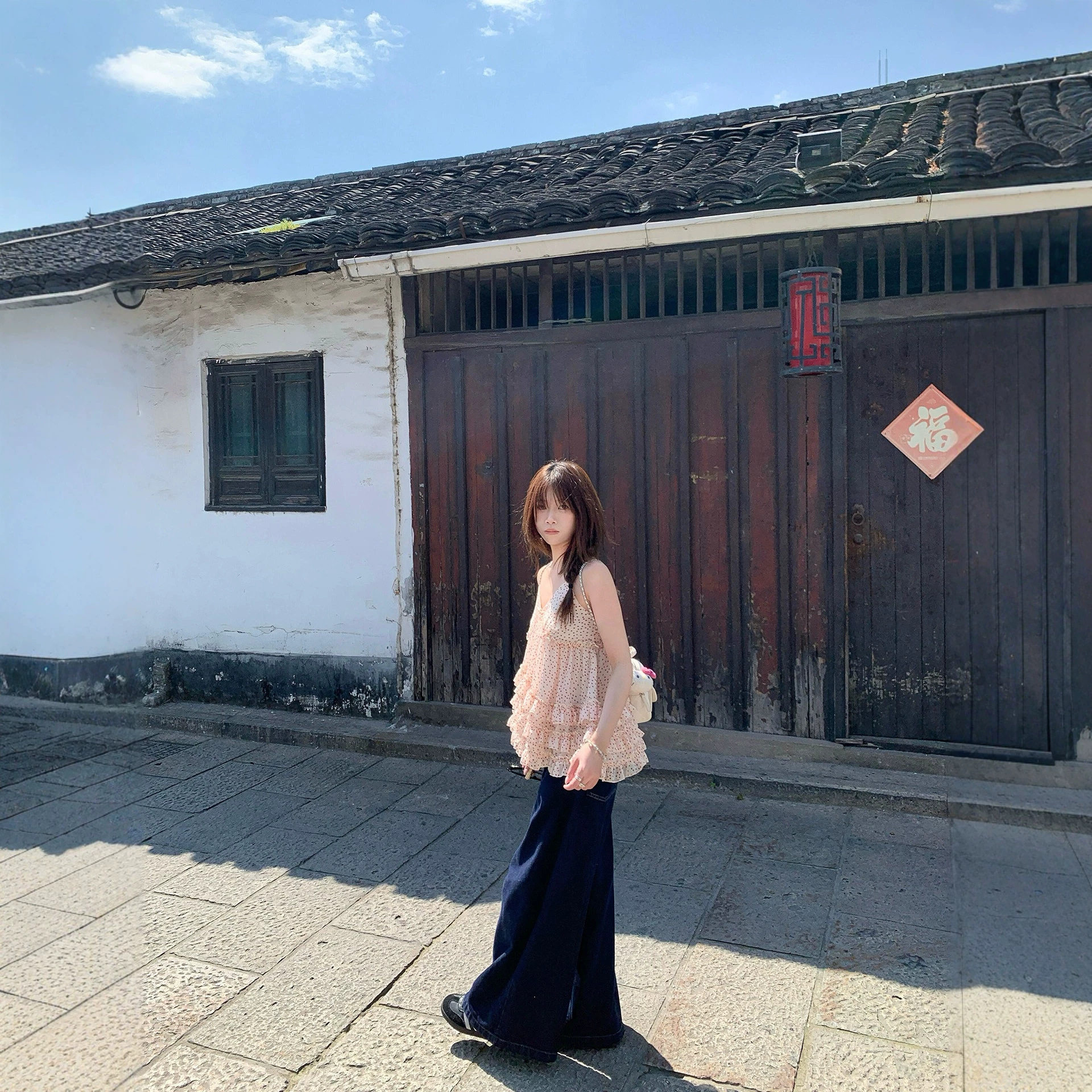 别致设计感不规则荷叶边吊带背心夏季时尚绝美波点修身上衣ins潮