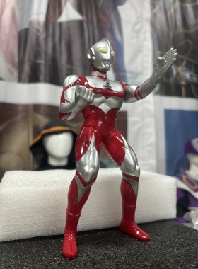 正版澳大利亚海外版，葛雷奥特曼，巨大收藏软胶系列，非17厘米