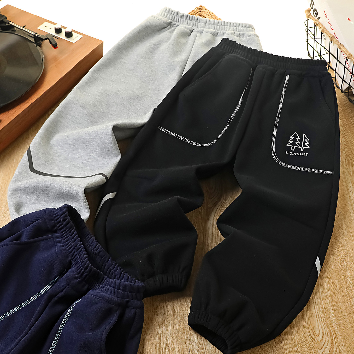 男童裤子春秋款儿童休闲运动裤2026新款卫裤中大童洋气百搭长裤潮