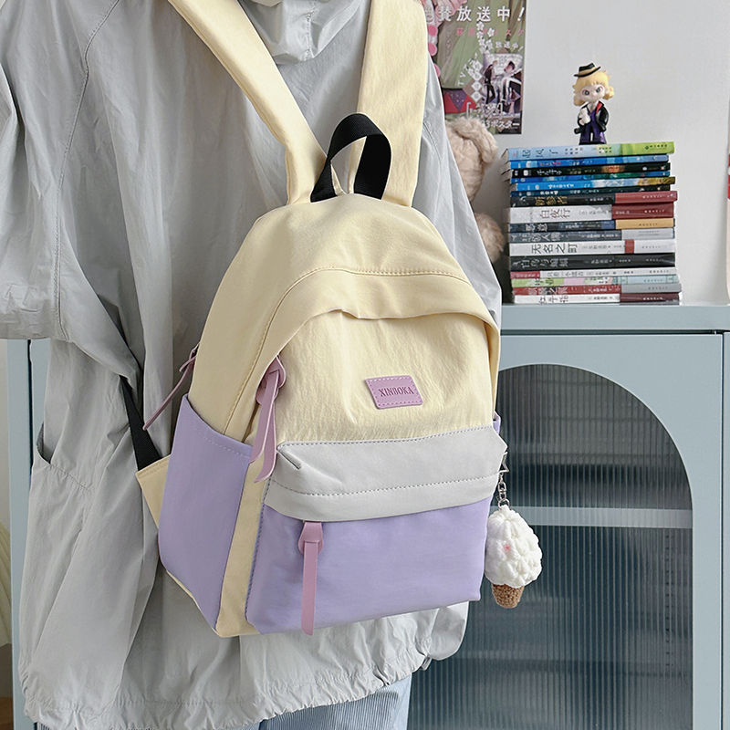 新款幼儿园小书包女孩轻便旅游儿童外出小背包超轻小学生双肩包女