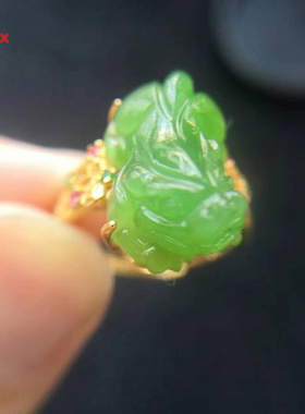 s925银和田玉菠菜绿貔貅活口戒指打麻将神器15*10