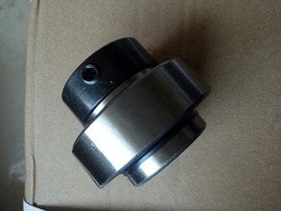 206 207 211 204 212 210 205 209 带偏心套圆柱面轴承CHC203 208