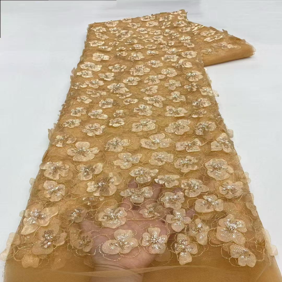 高级重工珠管绣花面料网纱亮片婚纱礼服布料立体花朵刺绣面料lace