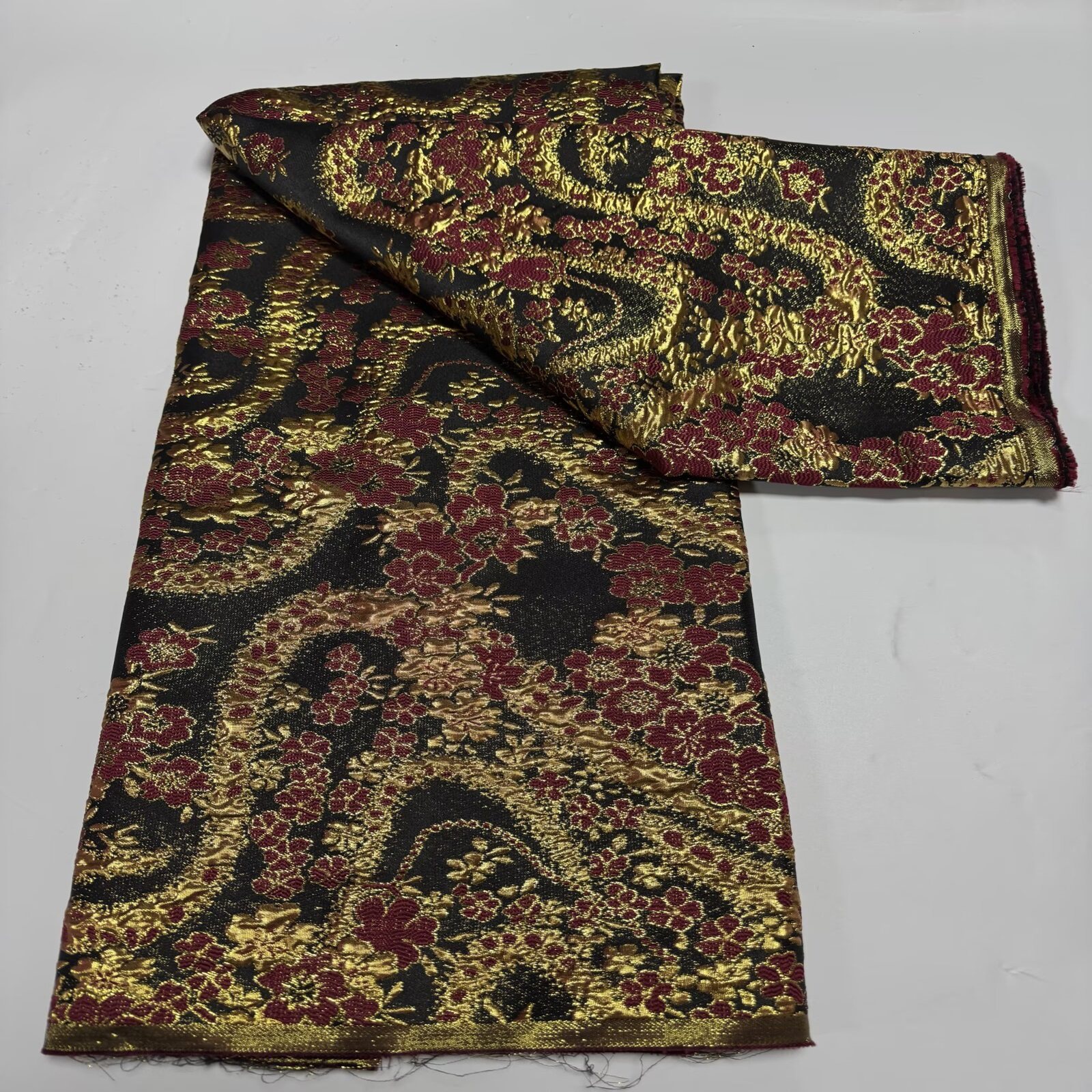 新款复古提花面料礼服旗袍布料金色花纹织锦缎服装设计师面料批发,纺织面料/辅料/配套,面料/布类,淘宝优惠券,粉丝福利购,淘宝优惠卷