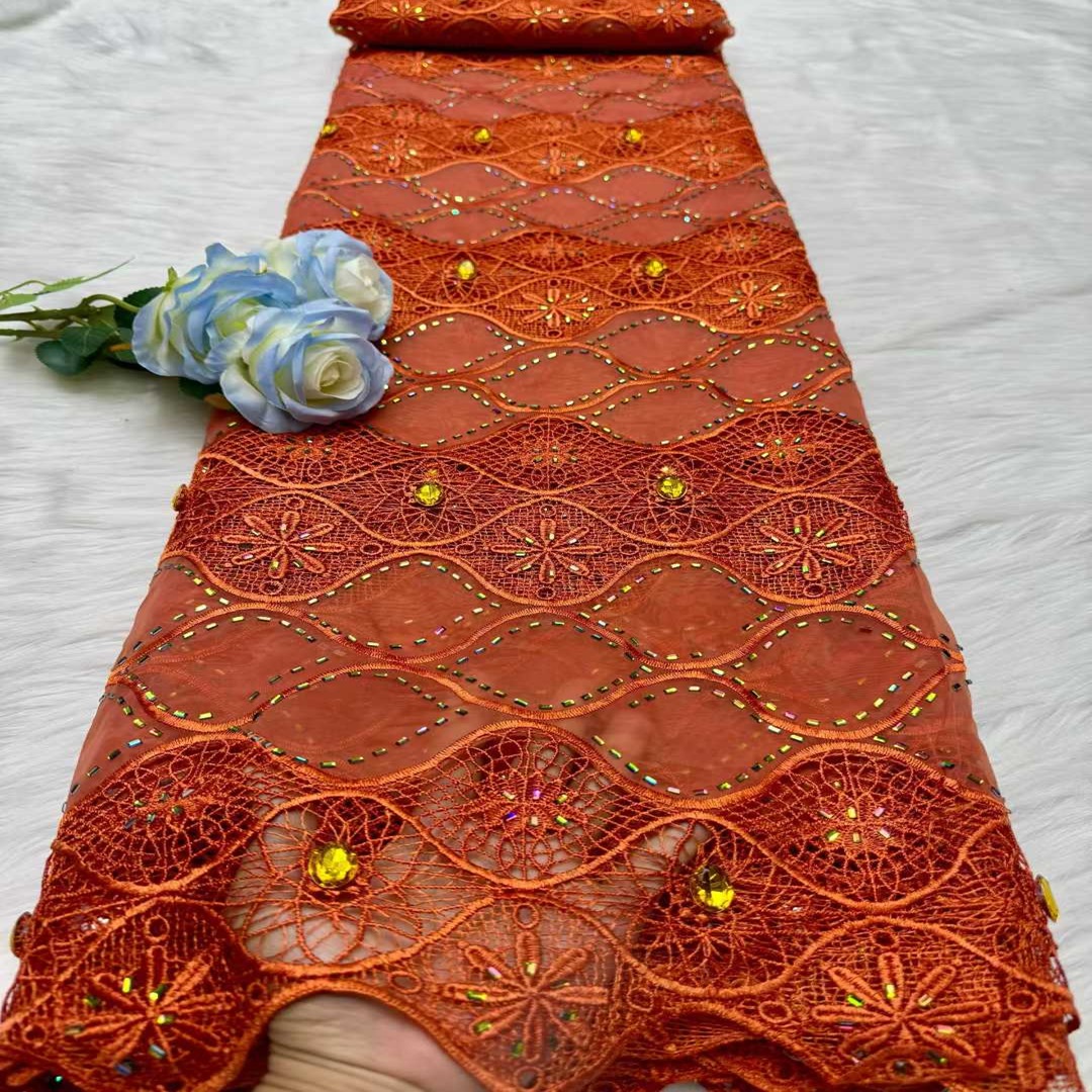 新款橙色水溶蕾丝刺绣网纱面料彩色烫钻婚纱礼服连衣裙布料批发