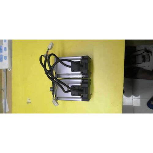 GD7S亮-1R6A00A002安伺川服电机成色S漂AQU保修3个月