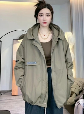 慧慧来自星星女装店 3118 新款贴布显瘦刺绣欧货加棉外套THEEE