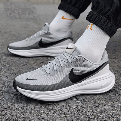 NIKE耐克男鞋NIKE REVOLUTION 8运动训练缓震跑步鞋男HJ9198-004