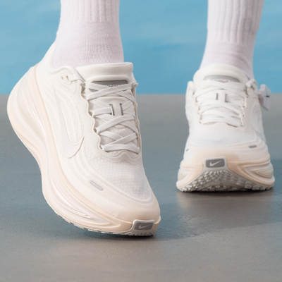 NIKE耐克厚底缓震跑步鞋女鞋春季新款健身训练鞋轻便运动鞋IO9916