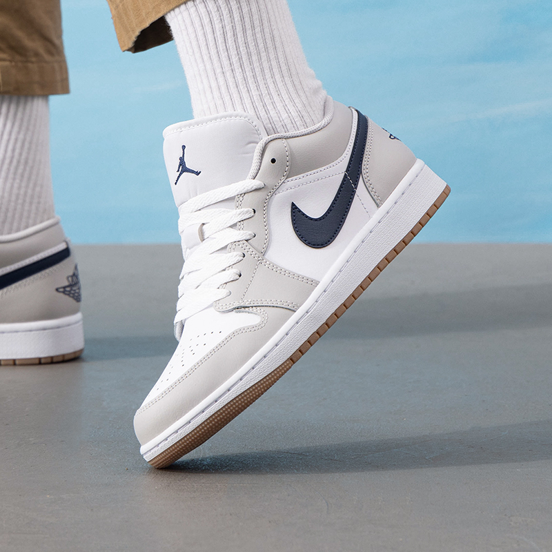 NIKE耐克正品AJ1运动鞋男鞋2025夏季新款休闲轻便篮球鞋实战球鞋