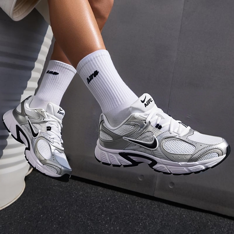 NIKE耐克正品男鞋2025冬新款V5 RNR老爹鞋运动鞋低帮休闲鞋HJ5228