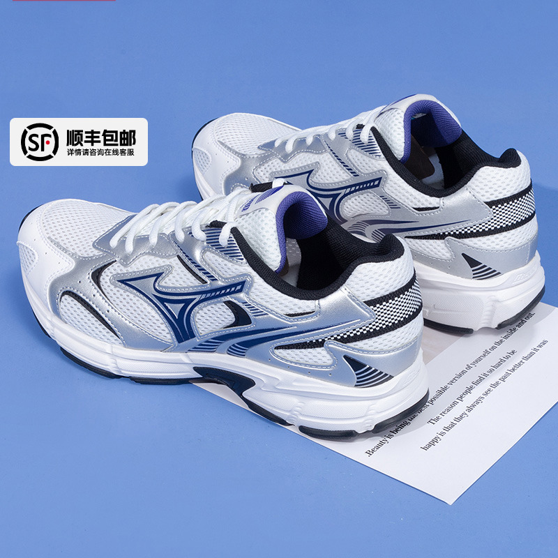 官网正品  偏大半码，运动休闲 商场同款