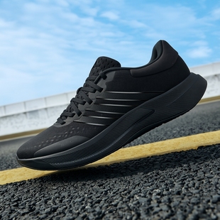 轻便跑鞋 阿迪达斯黑武士跑步鞋 网面透气运动鞋 2025新款 JQ6401 男鞋