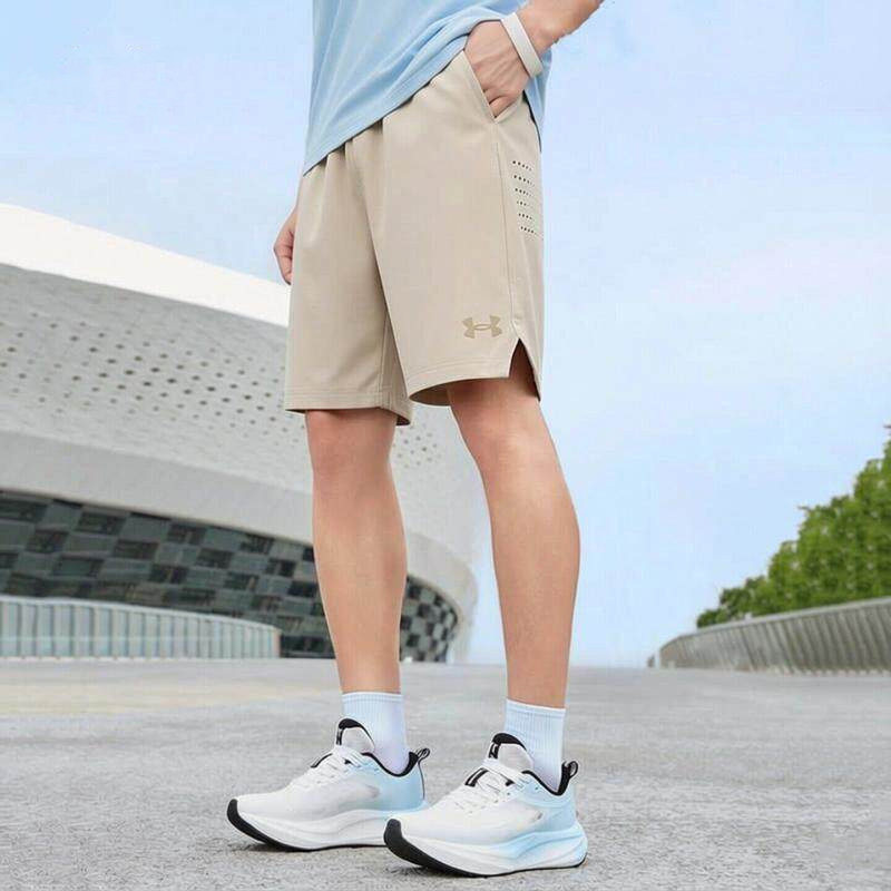 UA安德玛速干跑步短裤男裤春季新款健身训练运动裤男士梭织五分裤