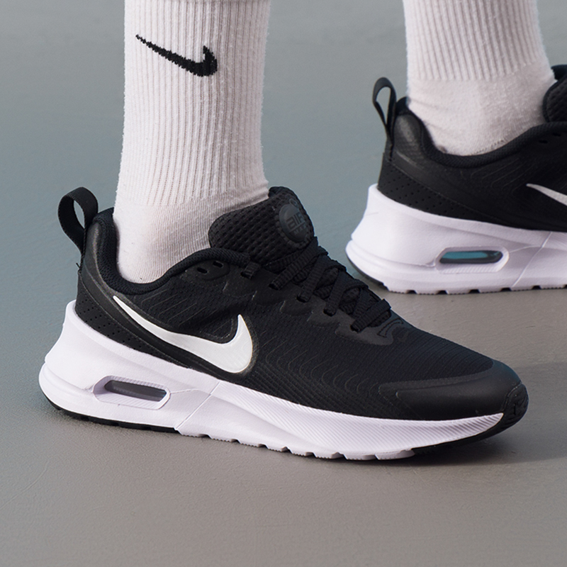 Nike耐克女鞋官方旗舰店正品2025秋季新款缓震运动鞋气垫休闲鞋女