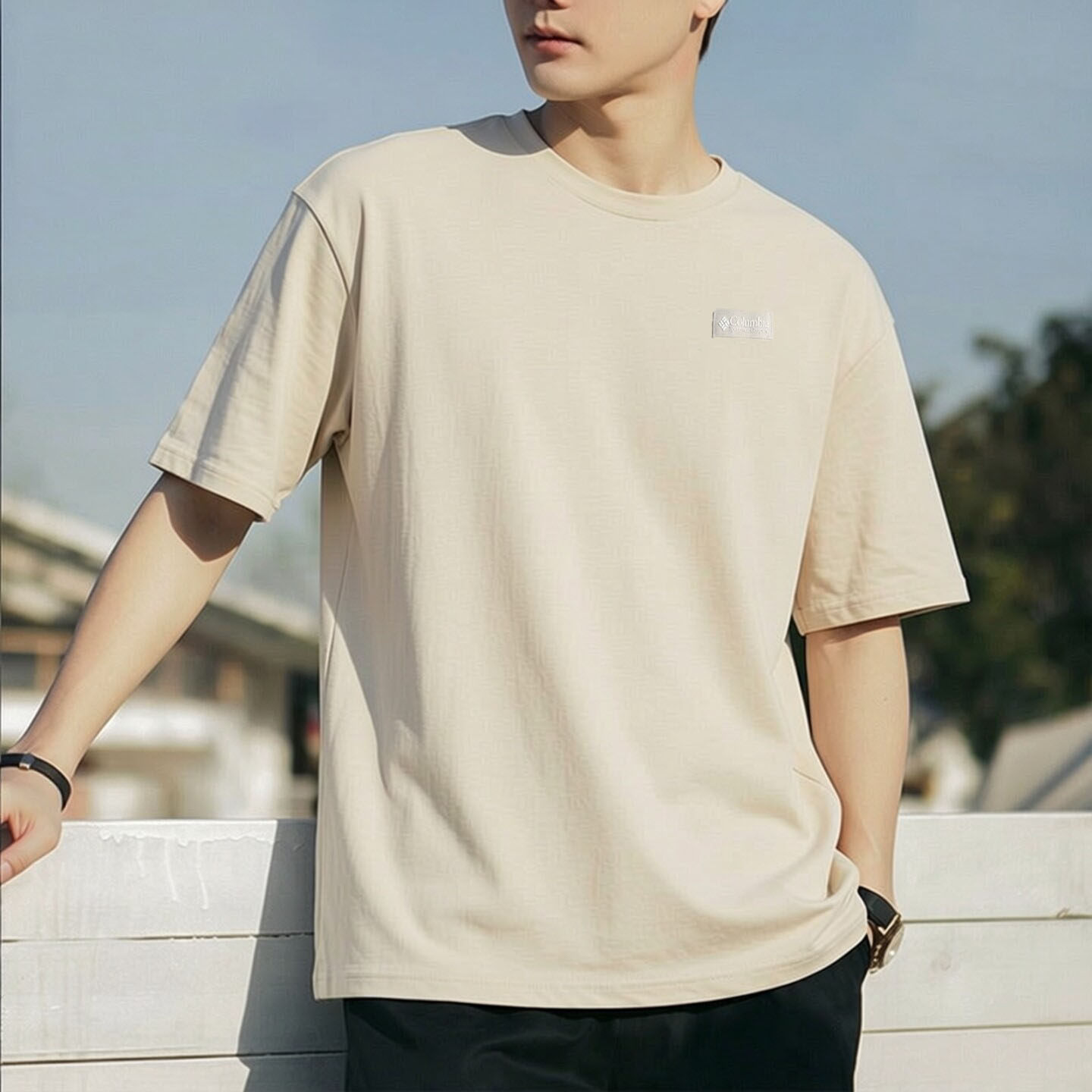 哥伦比亚男装 2026新款户外运动服半截袖宽松跑步透气休闲短袖T恤