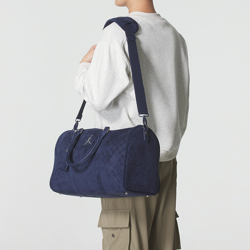 NIKE耐克行李包男包女包春季新款健身包单肩包斜挎包运动包手提包