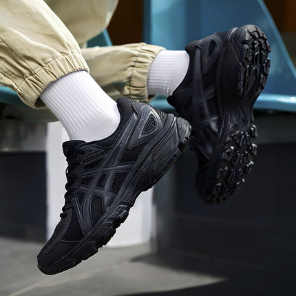 ASICS亚瑟士新款JOG100T/2 (4E)男士鞋女鞋宽楦跑步鞋黑色运动鞋