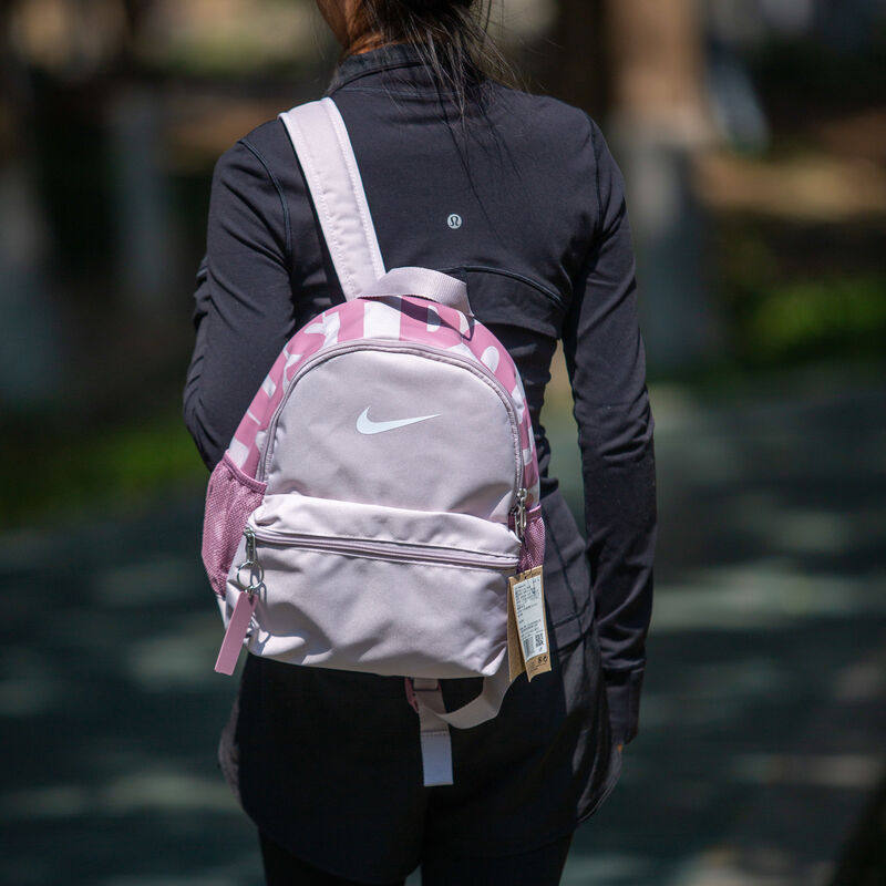 幸运叶子丨耐克双肩包小童学生书包休闲包女包户外休闲包小包背包